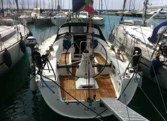 Rent a sailboat in Marina Cala de Medici - Bavaria 38 Match