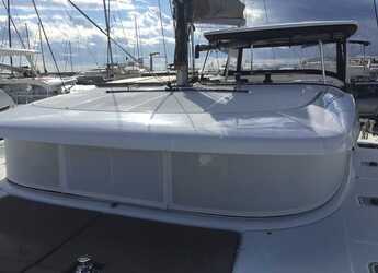 Rent a catamaran in Alimos Marina - Lagoon 42