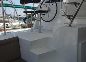 Rent a catamaran in Alimos Marina - Lagoon 42