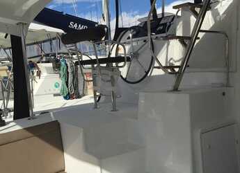 Rent a catamaran in Alimos Marina - Lagoon 42
