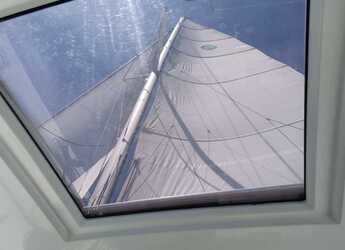 Rent a catamaran in Alimos Marina - Lagoon 42