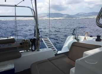Rent a catamaran in Alimos Marina - Lagoon 42