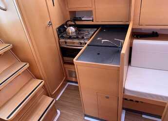 Chartern Sie segelboot in Volos - Sun Odyssey 319