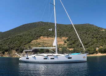 Chartern Sie segelboot in Volos - Jeanneau 54