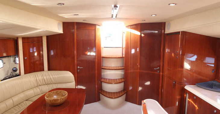 Rent a yacht in Port Mahon - Fairline Targa 52