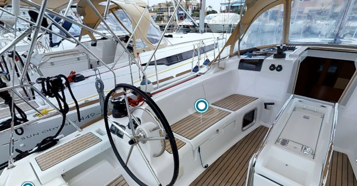 Rent a sailboat in Marina de Dénia - Jeanneau Sun Odyssey 43.9