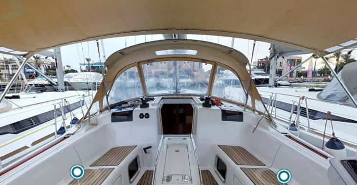 Rent a sailboat in Marina de Dénia - Jeanneau Sun Odyssey 51.9