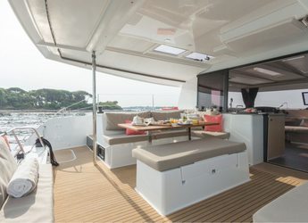 Rent a catamaran in Nanny Cay - Helia 44