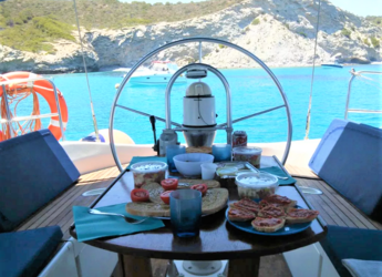 Alquilar velero en Club Náutico S'Estanyol - Beneteau Oceanis 430