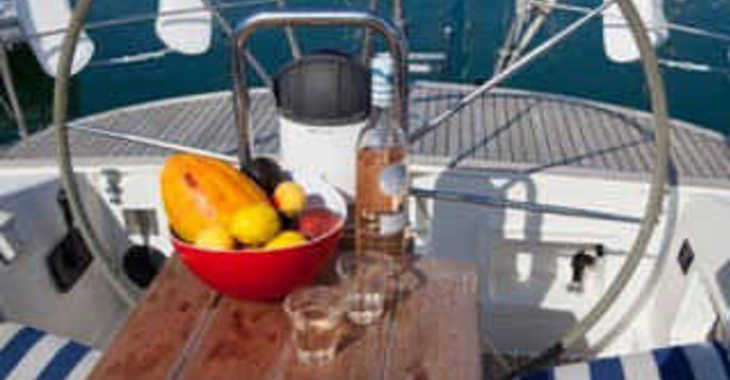 Rent a sailboat in Port Ginesta - Dufour 39