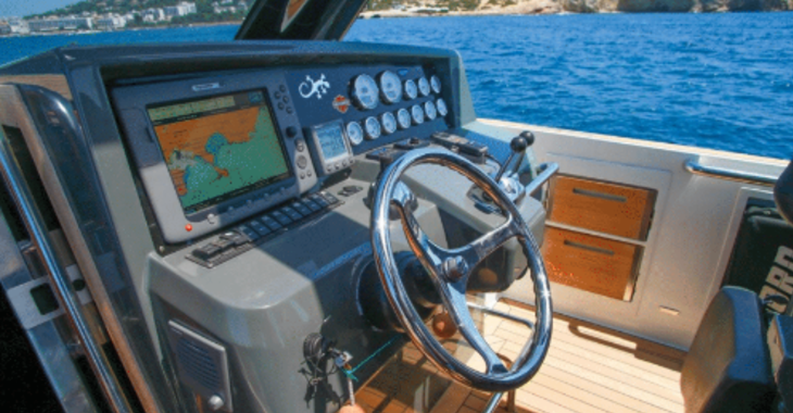 Chartern Sie yacht in Marina Botafoch - L 40 Fjord