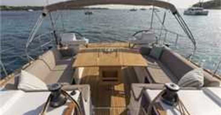 Rent a sailboat in Cecina - Dufour 520 Grande Large (4Cab)