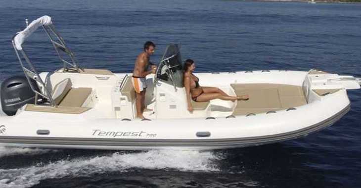Chartern Sie motorboot in Port Mahon - Capelli Tempest 700