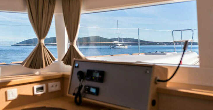 Chartern Sie katamaran in SCT Marina Trogir - Lagoon 450 F Luxury