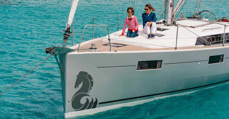 Rent a sailboat in American Yacht Harbor - Ocenis 41.1