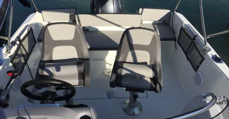 Rent a motorboat in Marina Botafoch - Jeanneau Cap Camarat 5.5 WA