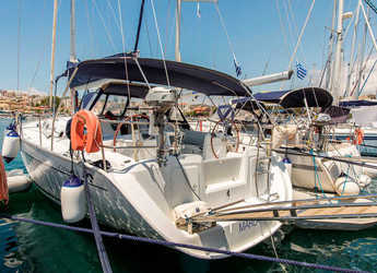 Rent a sailboat in Lavrion Marina - Cyclades 50.5