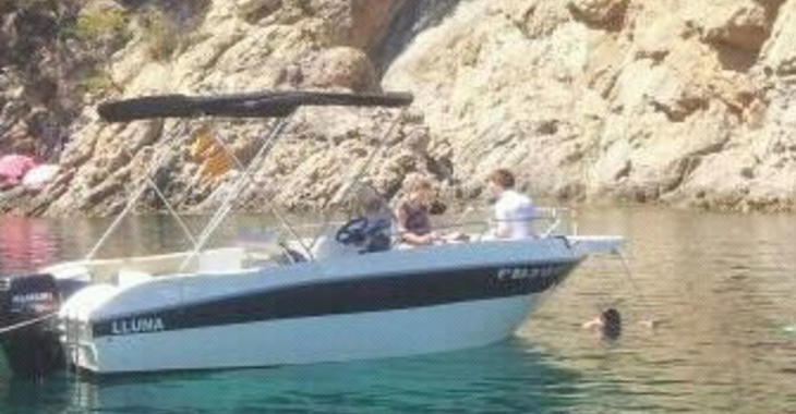 Rent a motorboat in Puerto de blanes - Shiren 22 Open 