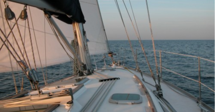 Chartern Sie segelboot in Marina Palamos - Jeanneau Sun Odyssey 40