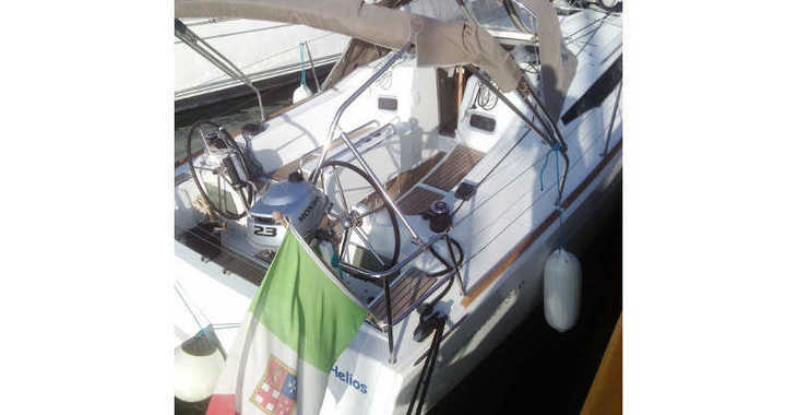 Rent a sailboat in Porto di Trapani - Sun Odyssey 349