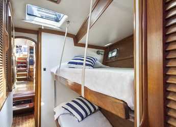 Alquilar velero en Muelle de la lonja - Irwin 68