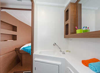 Louer catamaran à Lavrion Marina - Lagoon 42 A/C & GEN