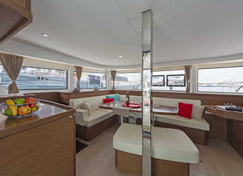 Louer catamaran à Lavrion Marina - Lagoon 42 A/C & GEN