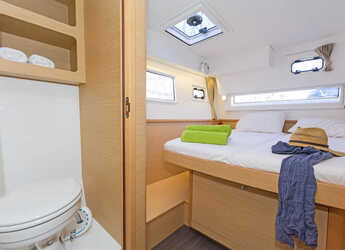 Rent a catamaran in Lavrion Marina - Lagoon 42 A/C & GEN & WM