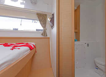 Rent a catamaran in Lavrion Marina - Lagoon 42 A/C & GEN & WM