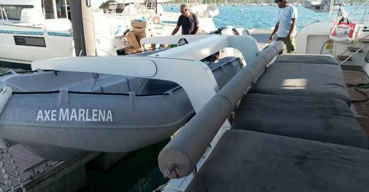 Rent a catamaran in Marina Le Marin - Lagoon 620