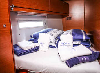 Alquilar velero en Marina Kremik - Dufour 520 GL