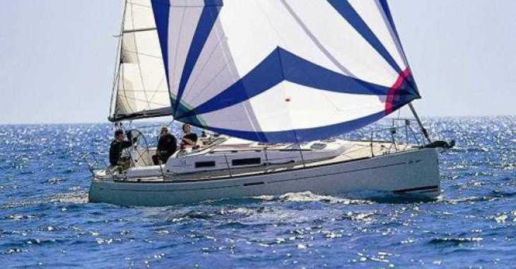 Rent a sailboat in Marina Mandraki - Dufour 34