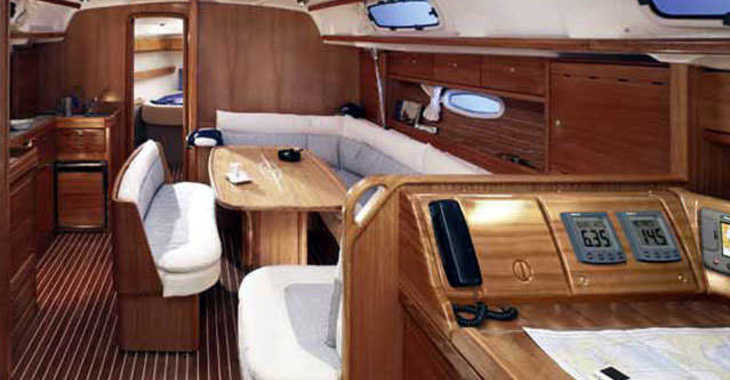 Alquilar velero en Mykonos Marina - Bavaria 42 Cruiser