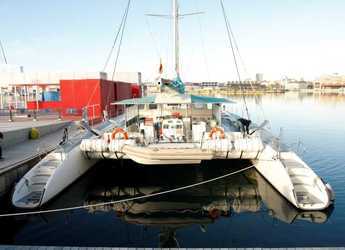 Rent a catamaran in Puerto de Málaga - Tahiti 75