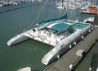 Rent a catamaran in Puerto de Málaga - Tahiti 75