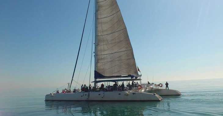 Alquilar catamarán en Marina de Dénia - CIM82