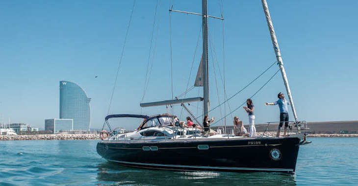 Rent a sailboat in Port Olimpic de Barcelona - Jeanneau Sun Odyssey 54DS