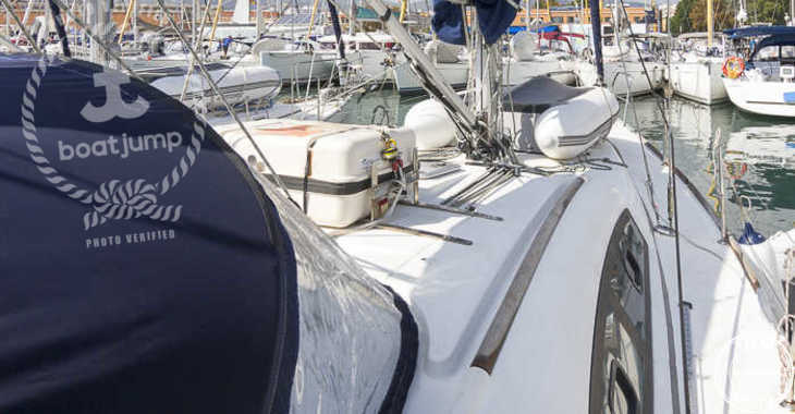 Rent a sailboat in Marina del Sur. Puerto de Las Galletas - Oceanis 43