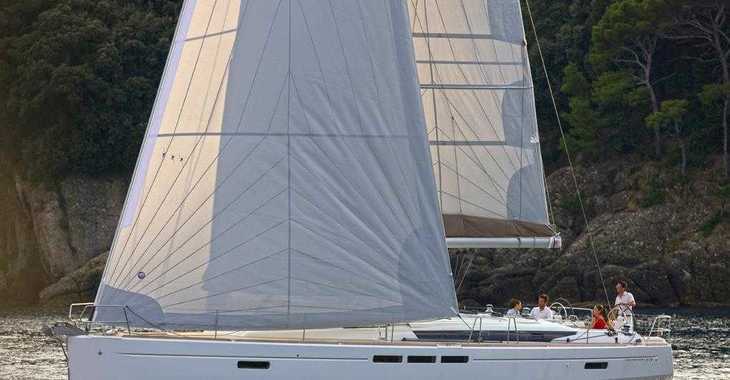 Rent a sailboat in American Yacht Harbor - Jeanneau Sun Odyssey 519