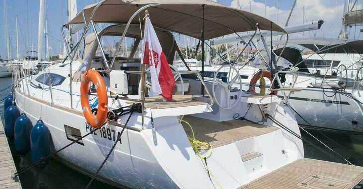 Rent a sailboat in Marina Mandalina - Elan 45 Impression