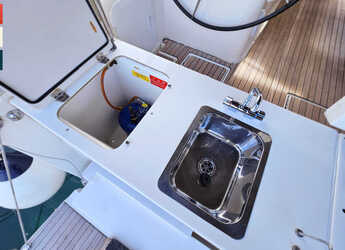 Rent a sailboat in Marina Frapa - Dufour 520 Grand Large