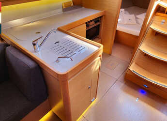 Rent a sailboat in Marina Frapa - Dufour 412 Grand large