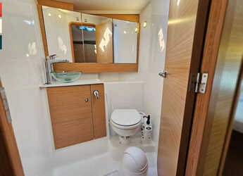 Rent a sailboat in Marina Frapa - Dufour 412 Grand large