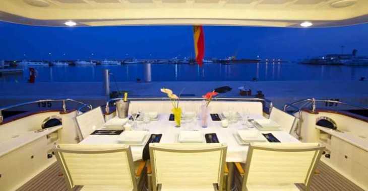 Alquilar yate en Marina Ibiza - Astondoa  72 GLX - amarre (según temporada)