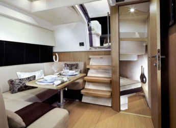 Alquilar yate en Marina Ibiza - Sessa C44 