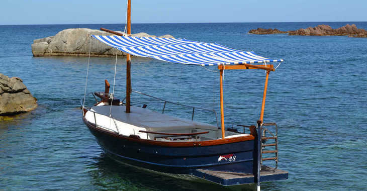 Rent a motorboat in L´escala - Capeador 28 Solarium