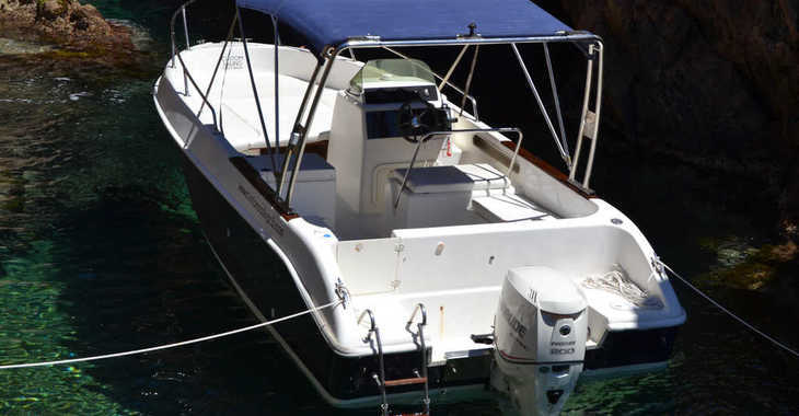 Rent a motorboat in L´escala - Marinello Eden 22 Open