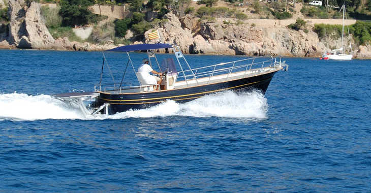 Chartern Sie motorboot in Marina Palamos - Fratelli Aprea 8 Open