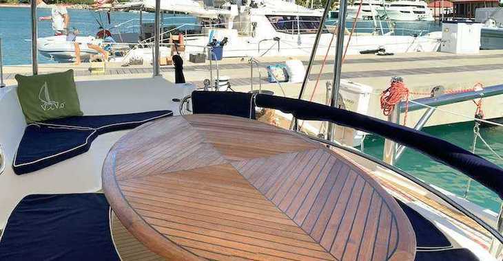 Rent a catamaran in American Yacht Harbor - Fountaine Pajot 60