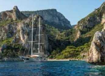 Rent a schooner in Lefkas Nidri - Aegean Clipper